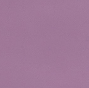 Clutch tipo sobre de piel morado