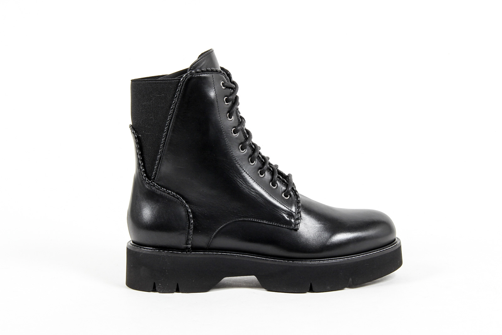 V 1969 Italia Womens Short Boot Black LEON