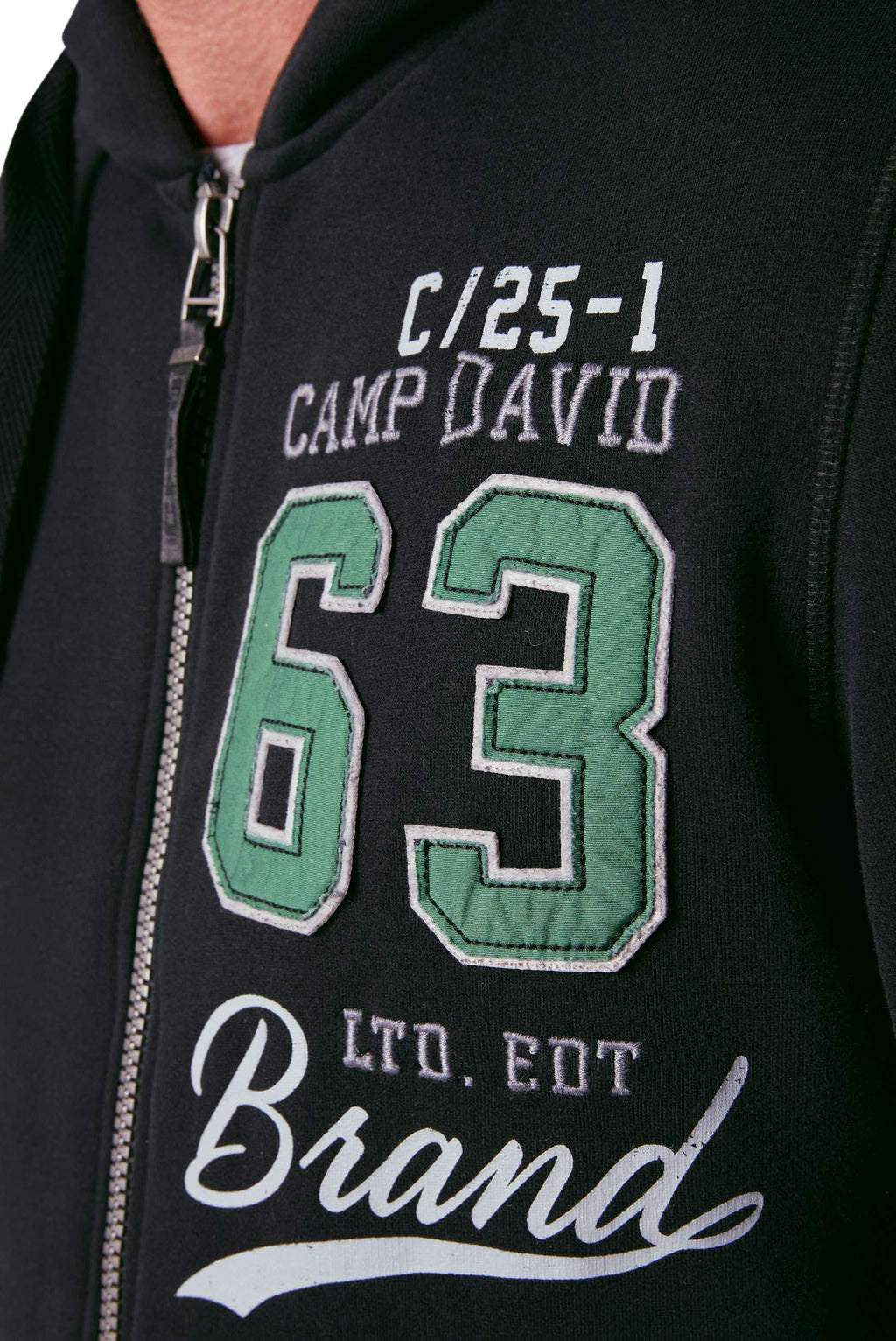 Chaqueta deportiva con capucha para hombre Camp David