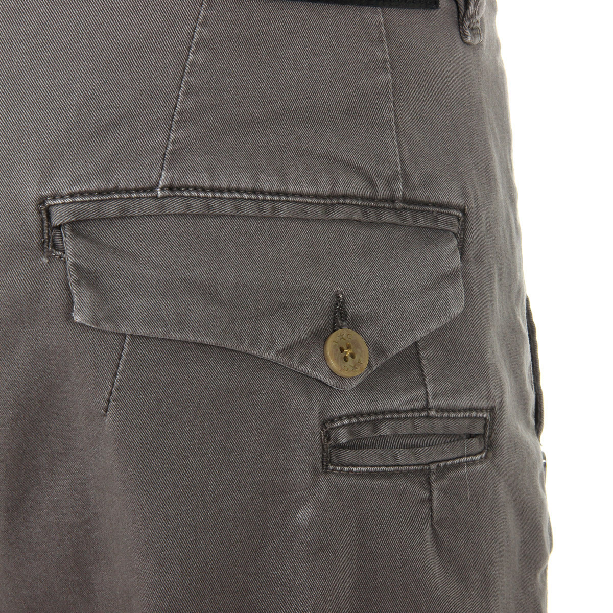 Pantalones cortos para hombre Andrew Charles marrón SADECK