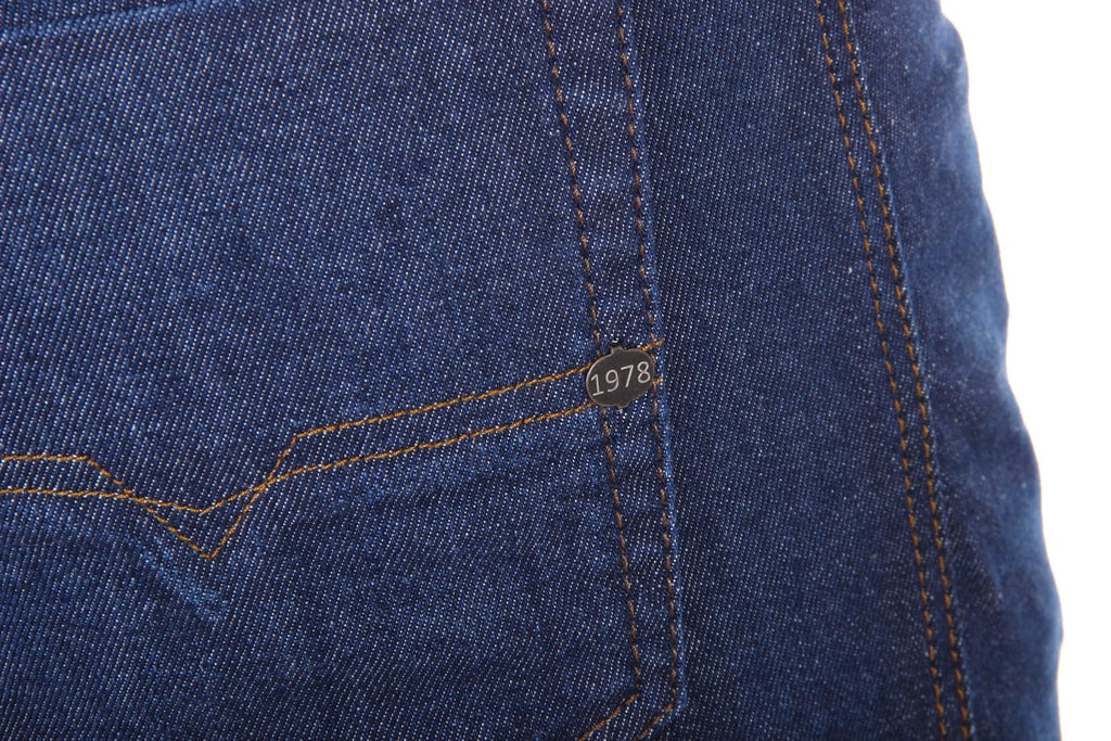 Vaqueros para hombre Diesel TEPPHAR 0837N L.30