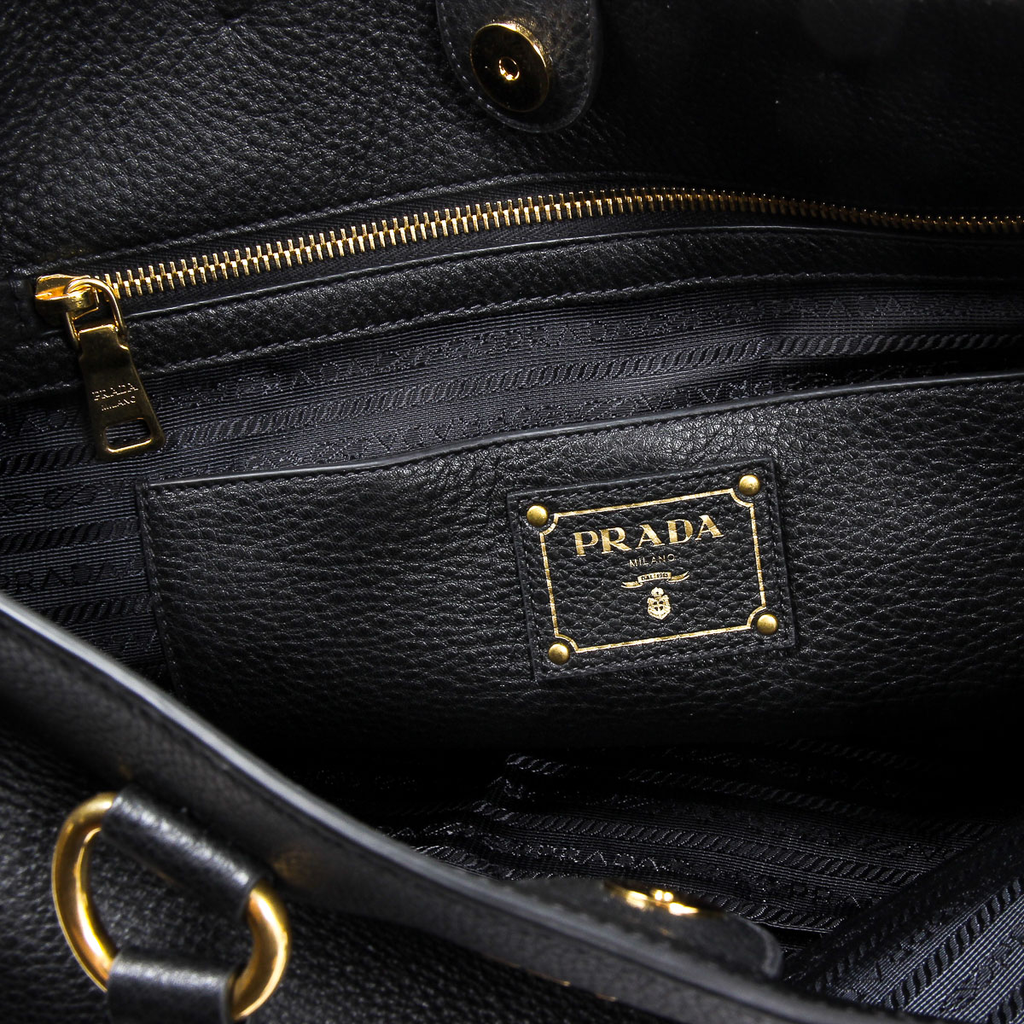 Bolso shopper Prada Vitello Phenix de piel negro