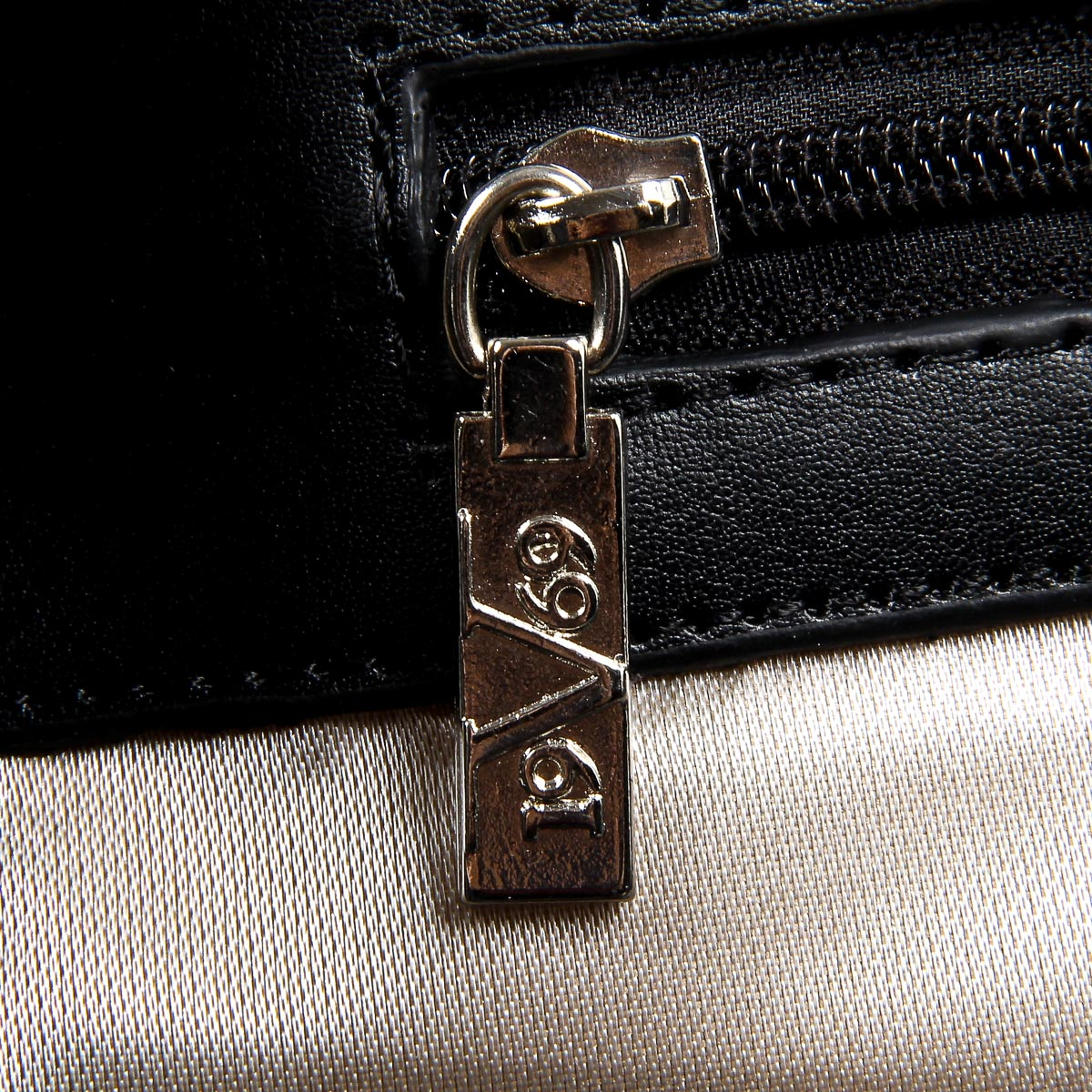 Bolso deportivo para hombre V 1969 Italia