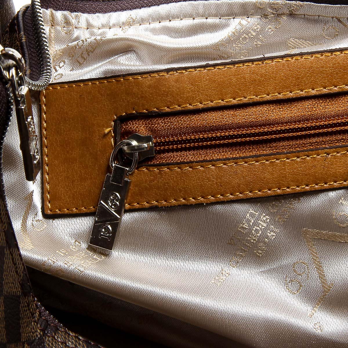 V 1969 Italia Mens Sport Bag