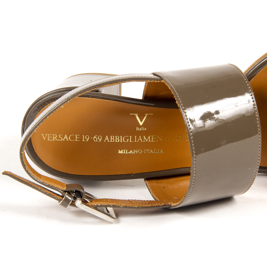 V 1969 Italia Sandalia para mujer Taupe SALMA
