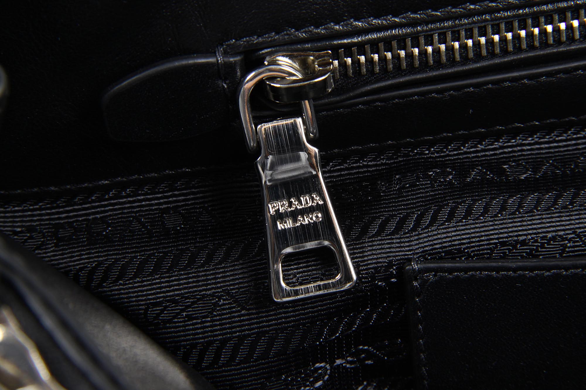 Bolso de compras Prada BN2866 Nero Soft Calf