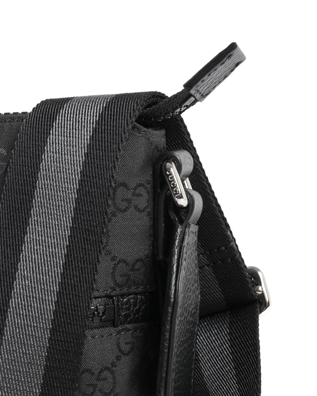 Gucci small messenger bag black