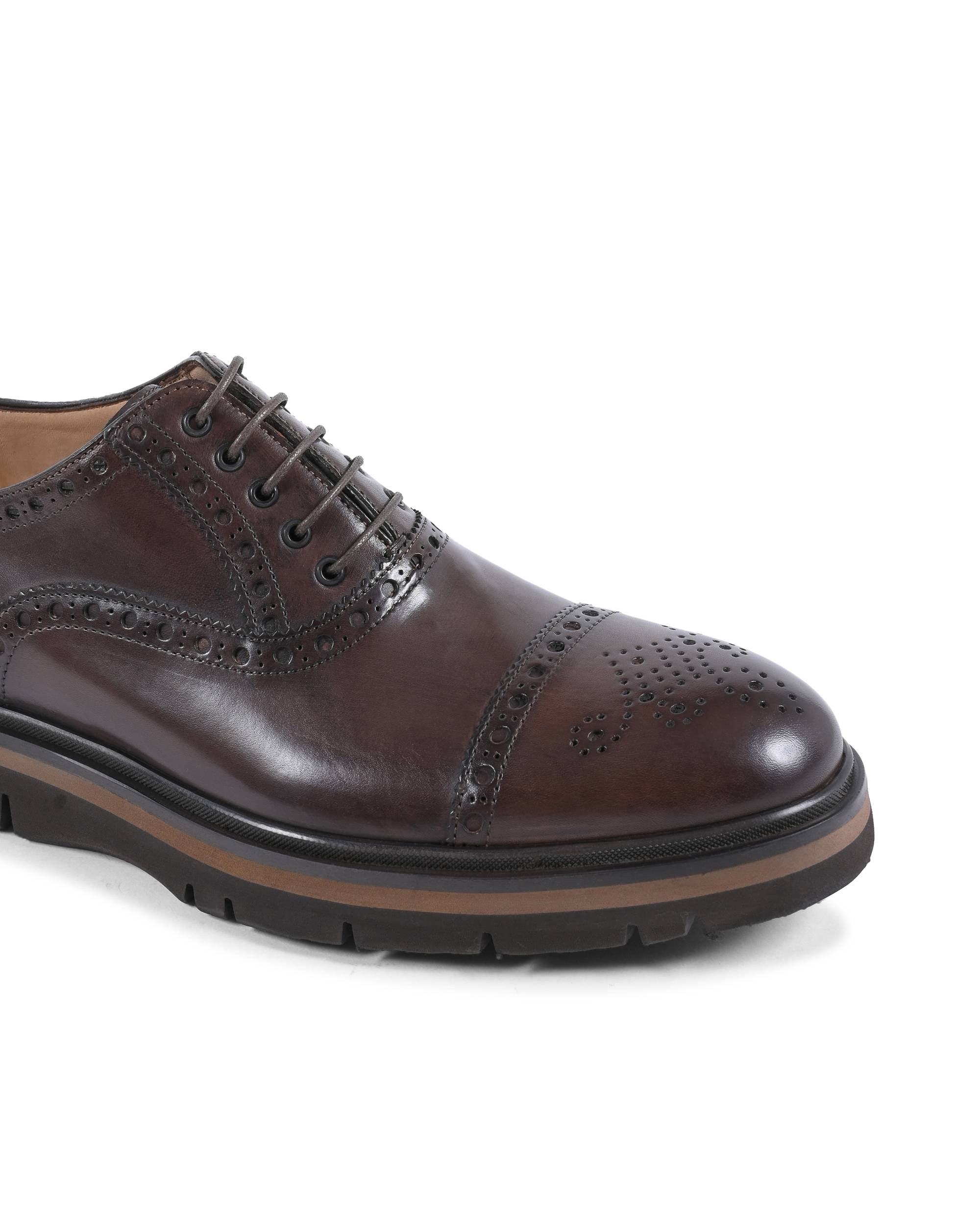 Zapatos brogue para hombre Dee Ocleppo EB130 VITELLO CACAO