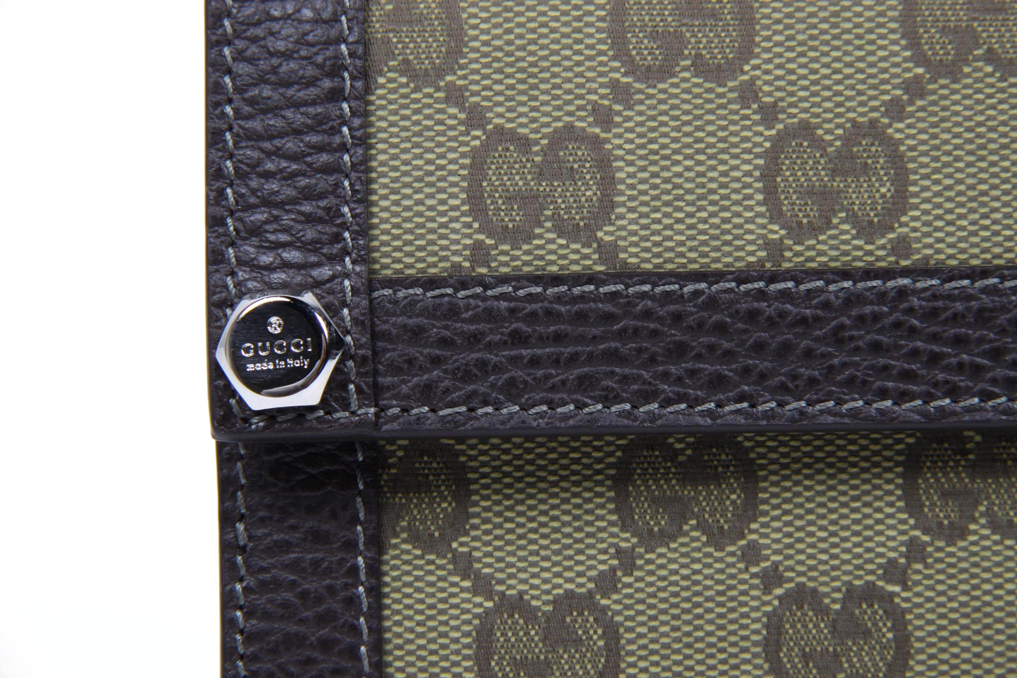 Cartera Gucci para mujer con logotipo GG 231839 2184
