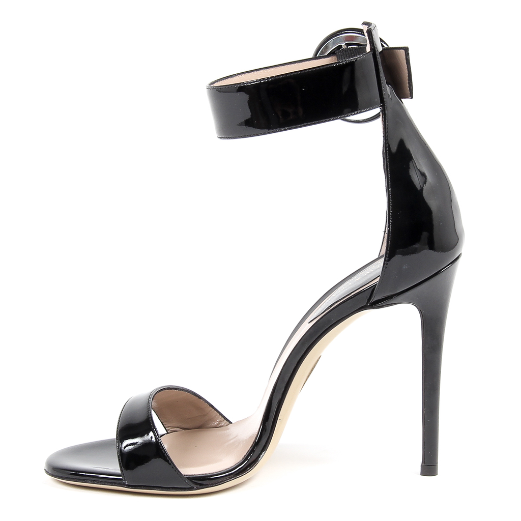 Sandalia negra para mujer Andrew Charles de Andy Hilfiger NASHVILLE