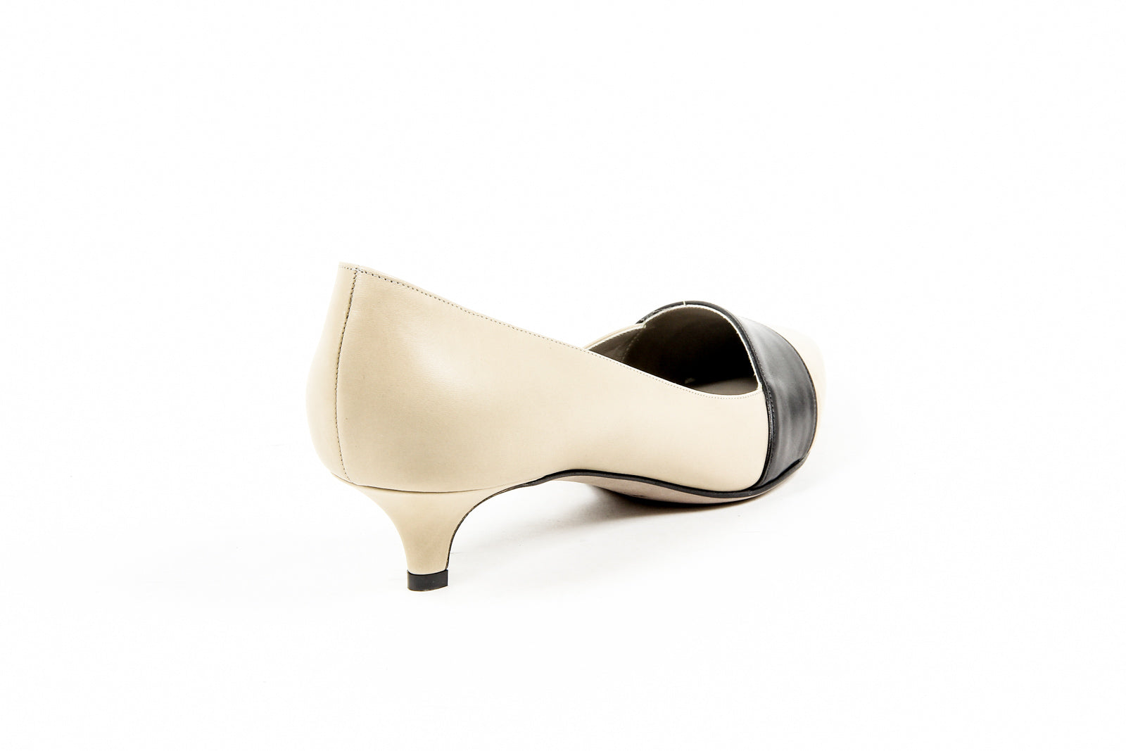 Kiton - Zapatos de salón abiertos para mujer D39809 VIP 2199 BEIGE NERO