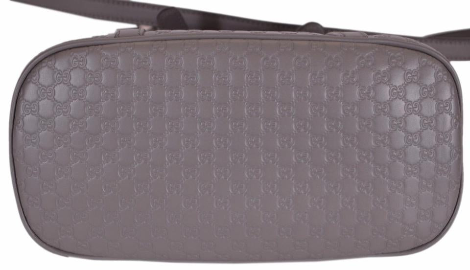 Bolso Gucci Guccissima Dome pequeño de piel gris