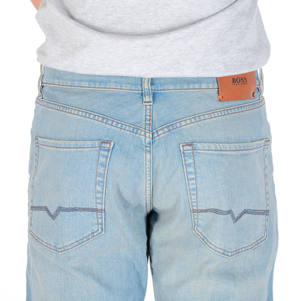 Vaqueros Hugo Boss para hombre azul claro HB