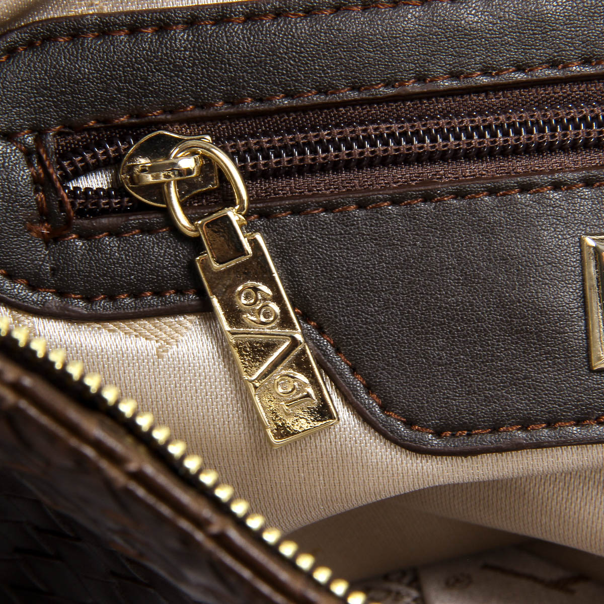 V 1969 Italia Mens Shoulder Bag