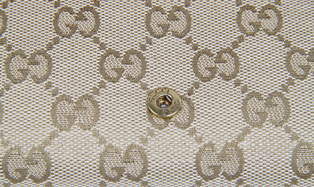 Cartera Gucci para mujer con logotipo GG 338608 1147