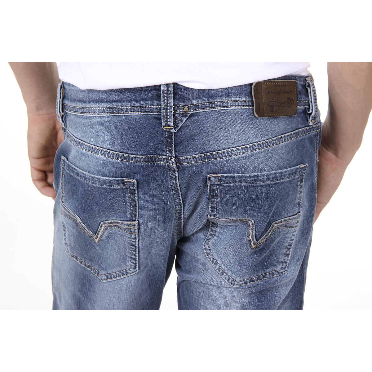 Diesel Mens Jeans LARKEE 0840F L.32