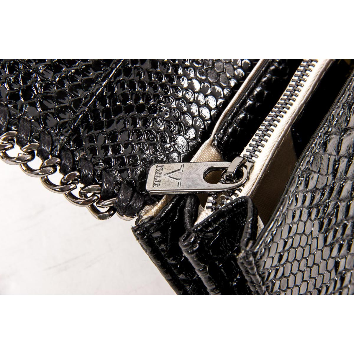 Bolso de mujer V 1969 Italia VEW00100 NEGRO
