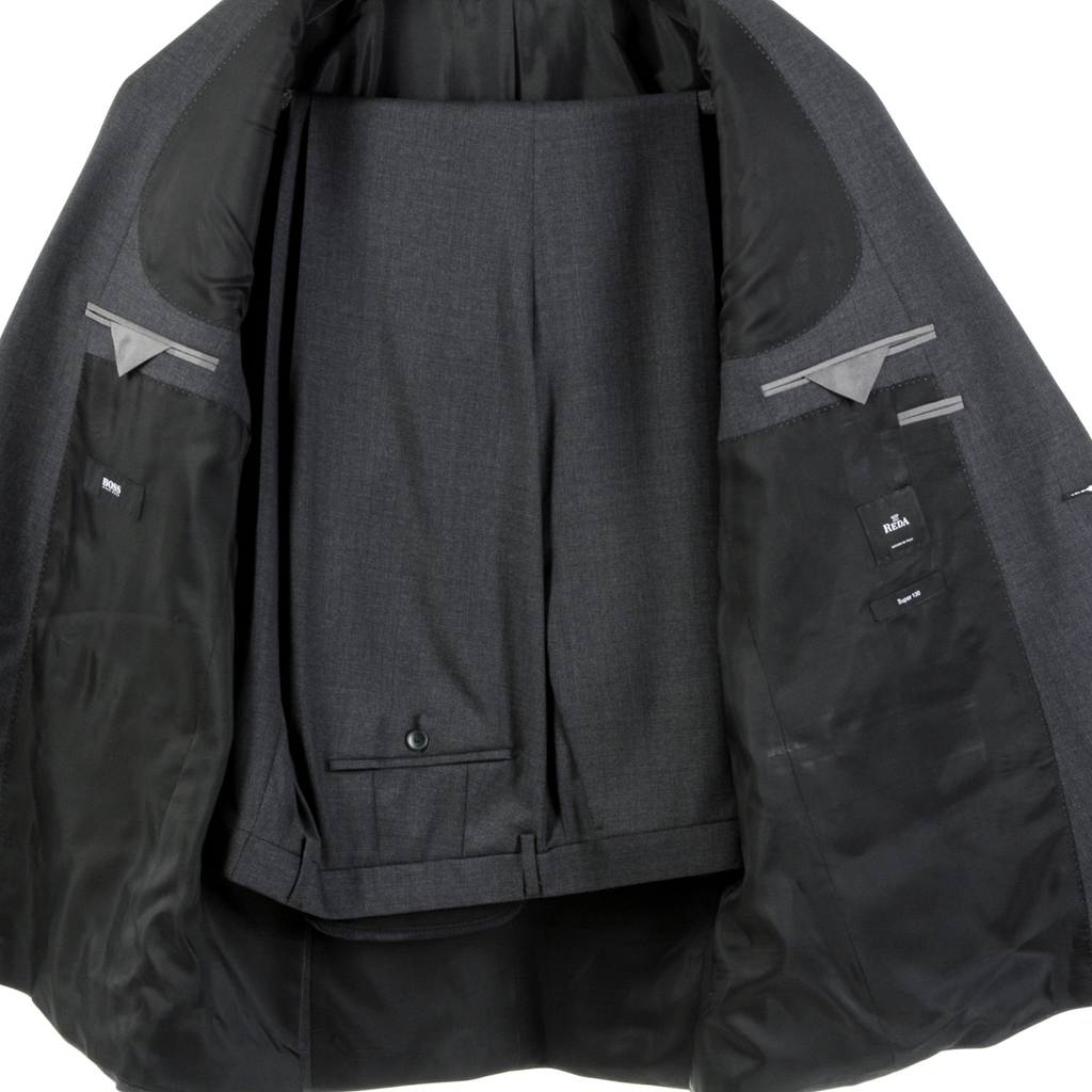 Traje Hugo Boss para hombre gris oscuro, ¡UNA GRAN GENIO!