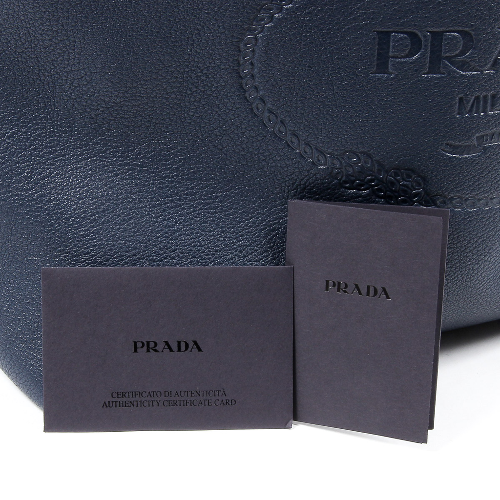 Bolso de mano Prada para mujer 1BG100 UWL F0216 BALTICO VIT DAINO