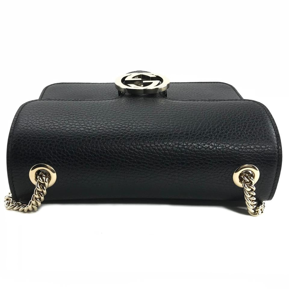 Bolso Gucci de piel entrelazada con cadena negra