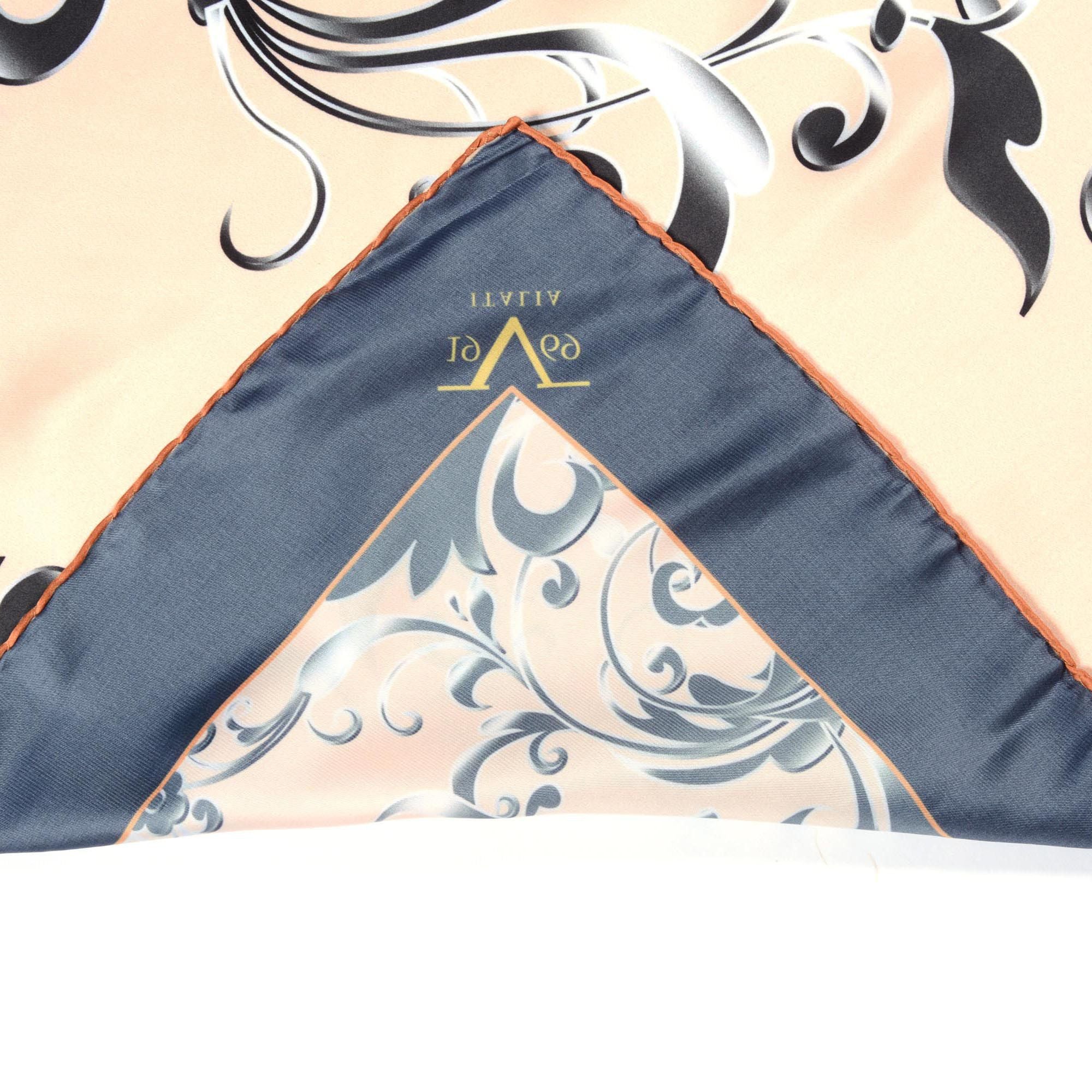 V 1969 Italia Womens Foulard Multicolor HAZE