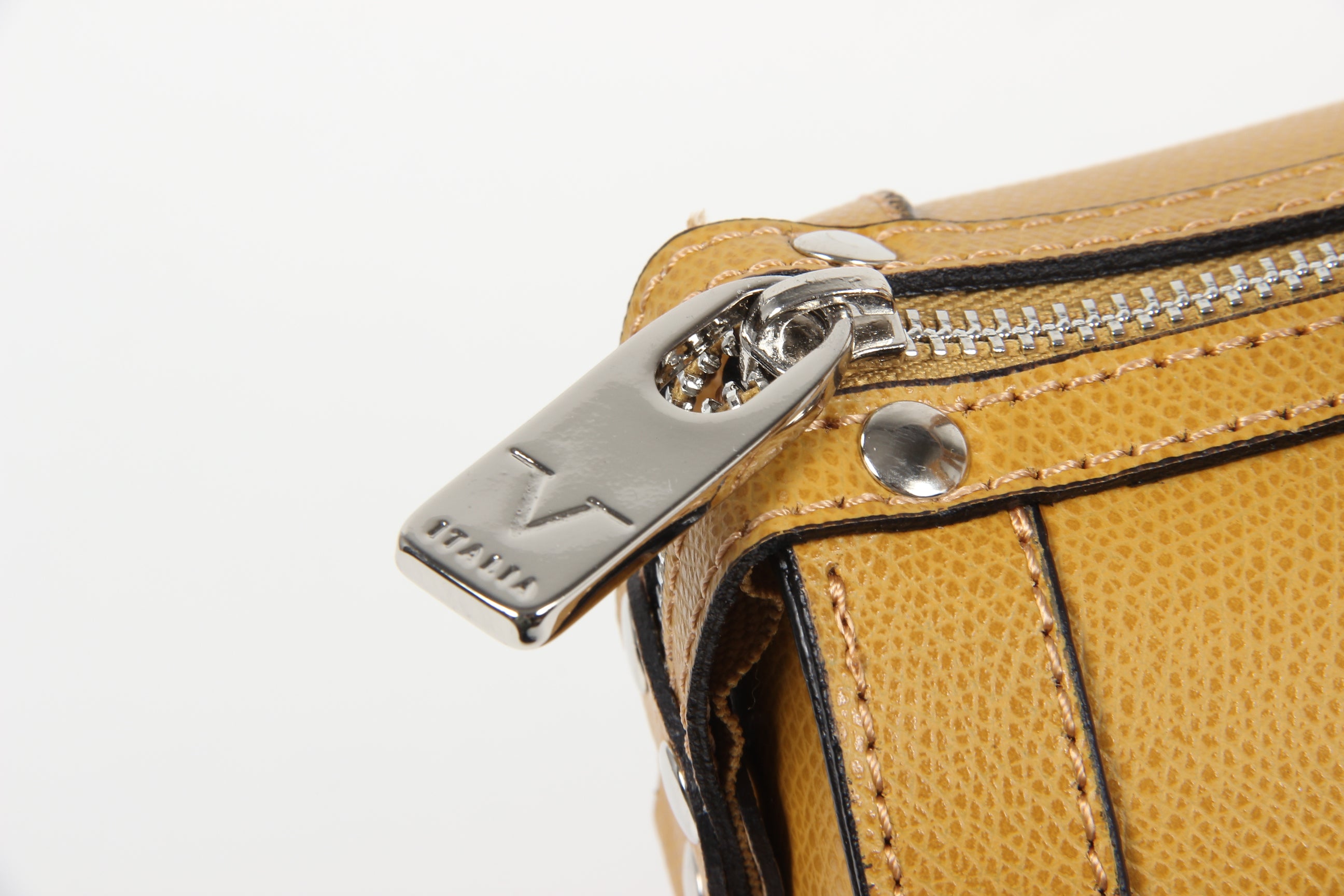 Bolso de mano para mujer V 1969 Italia V014 S MOSTAZA